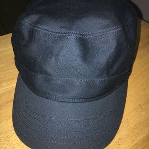 Gap Hat